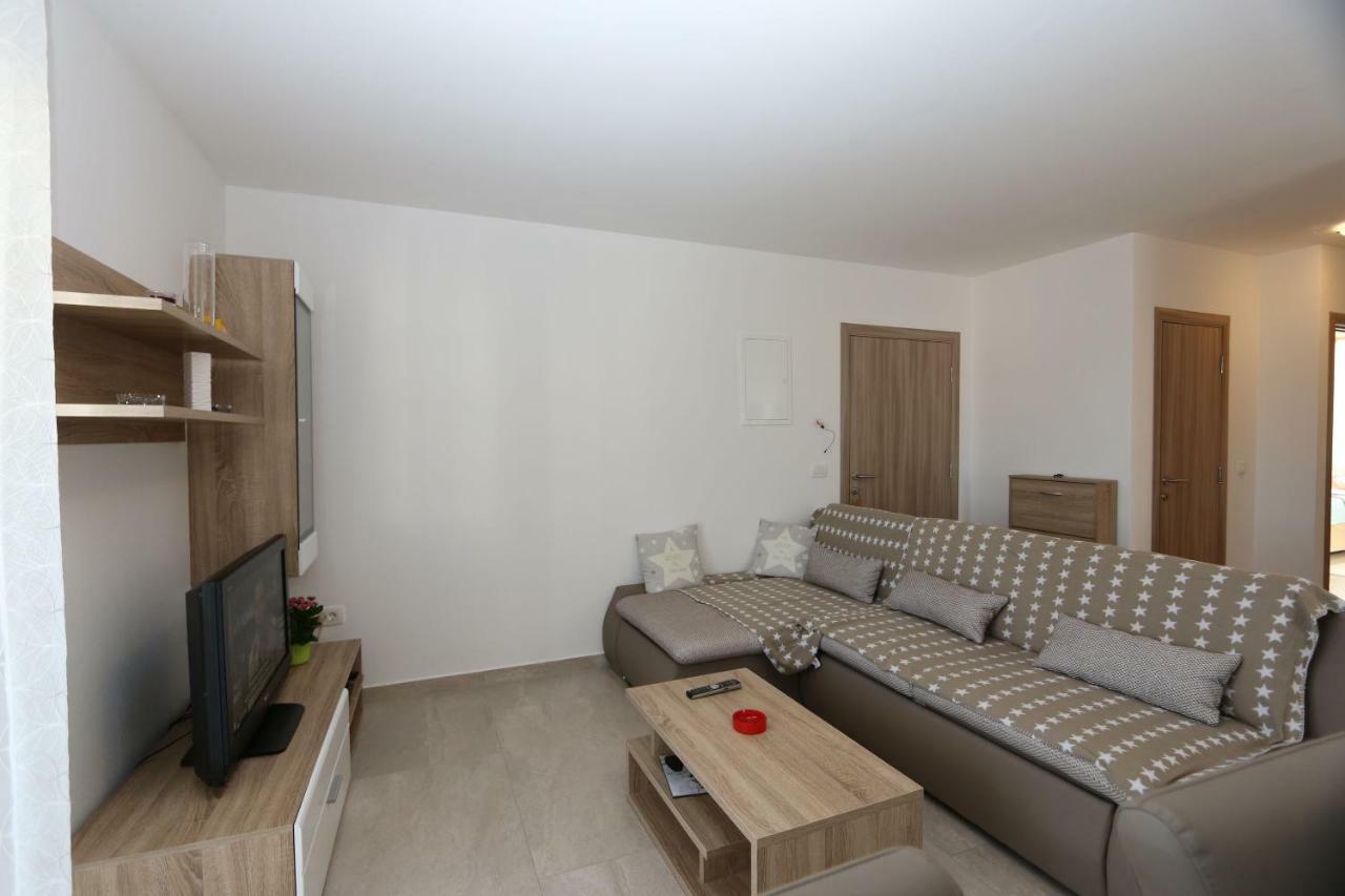 Apartment Samsa Mirica Čižići Exterior foto