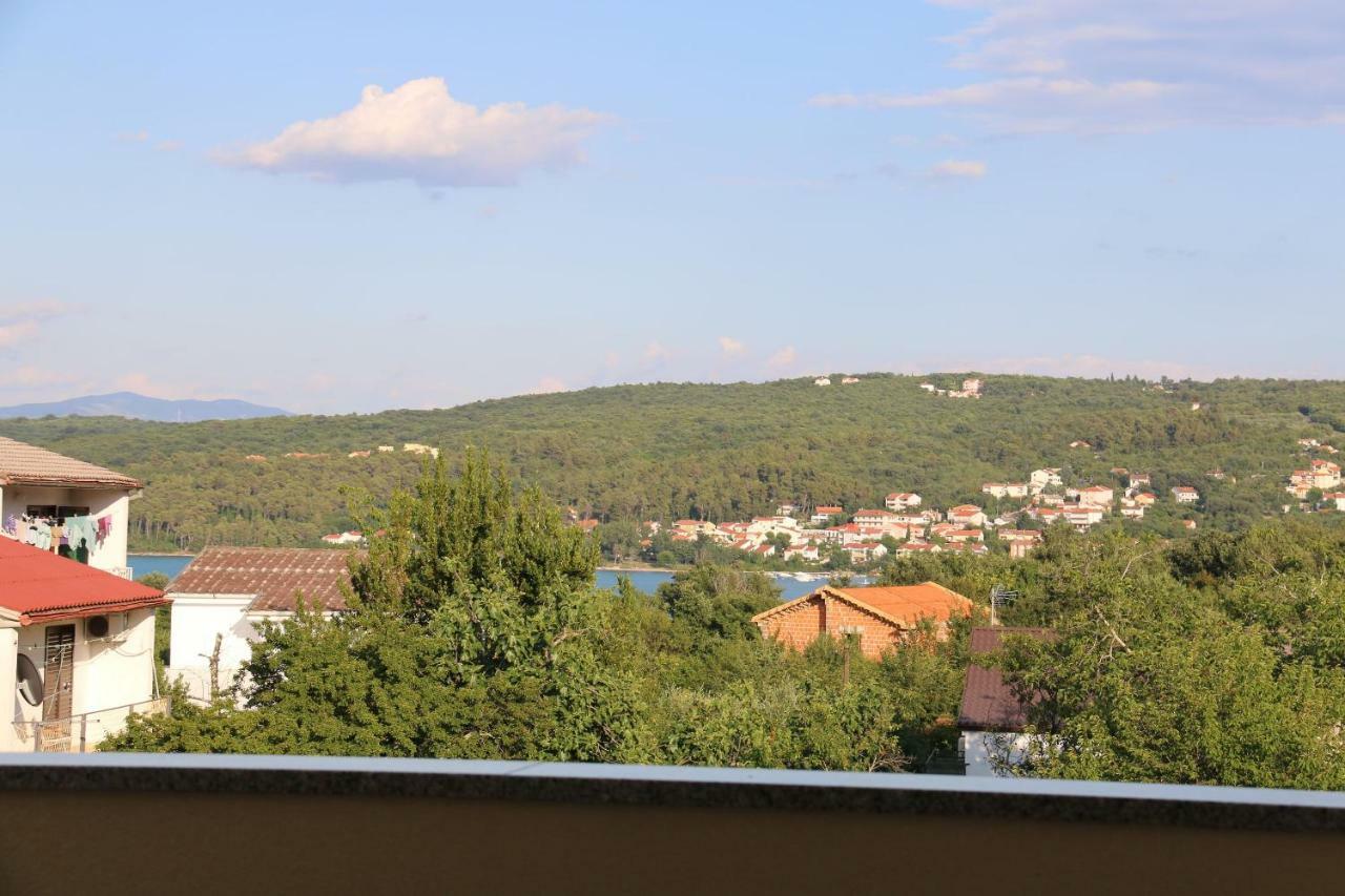 Apartment Samsa Mirica Čižići Exterior foto